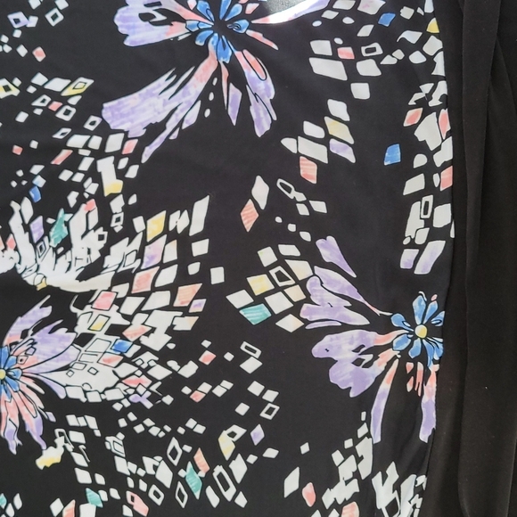 Womens top size M - Picture 2 of 7